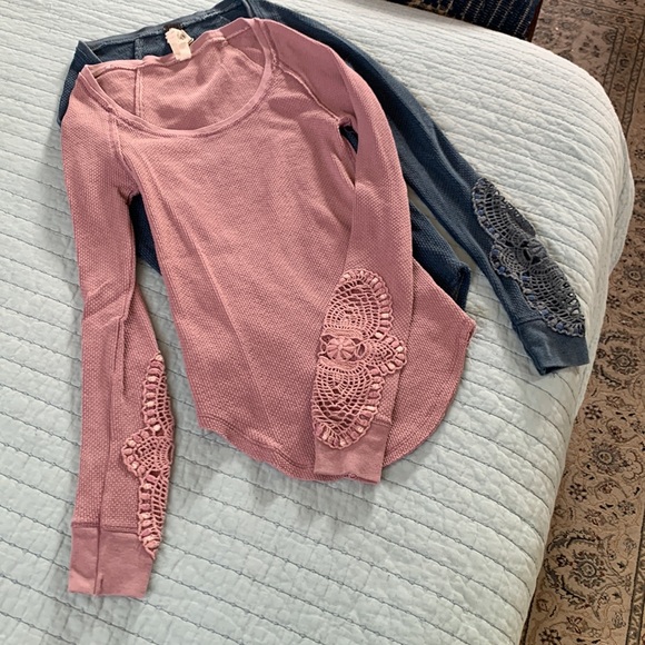 2 Long sleeve waffle knit fitted Tees. - Picture 6 of 9